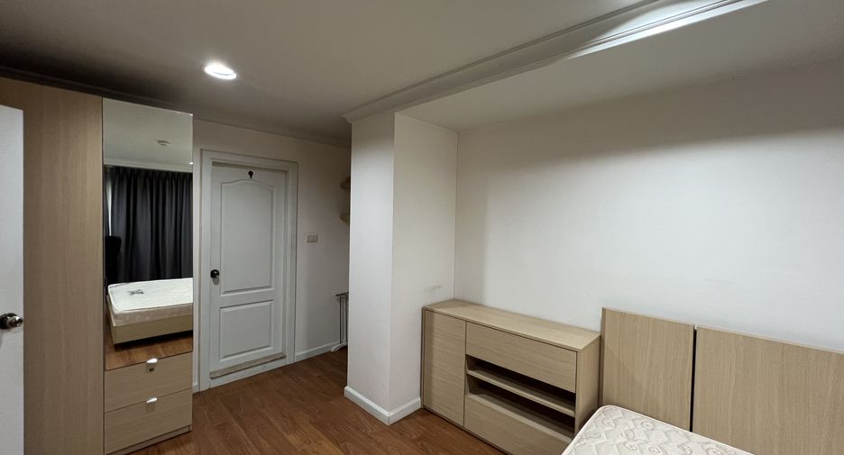 Wohnung zur Miete mit 1 Zimmer in Watthana, Bangkok