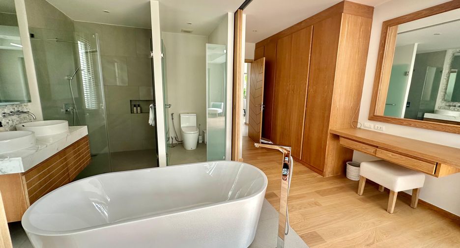 For rent 3 bedrooms villa in Thalang, Phuket