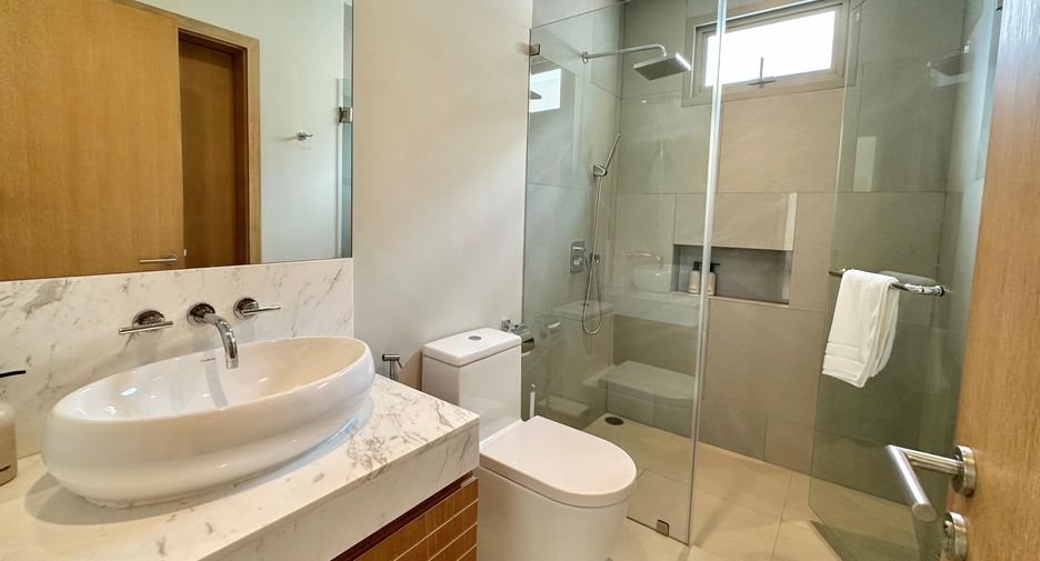 For rent 3 bedrooms villa in Thalang, Phuket