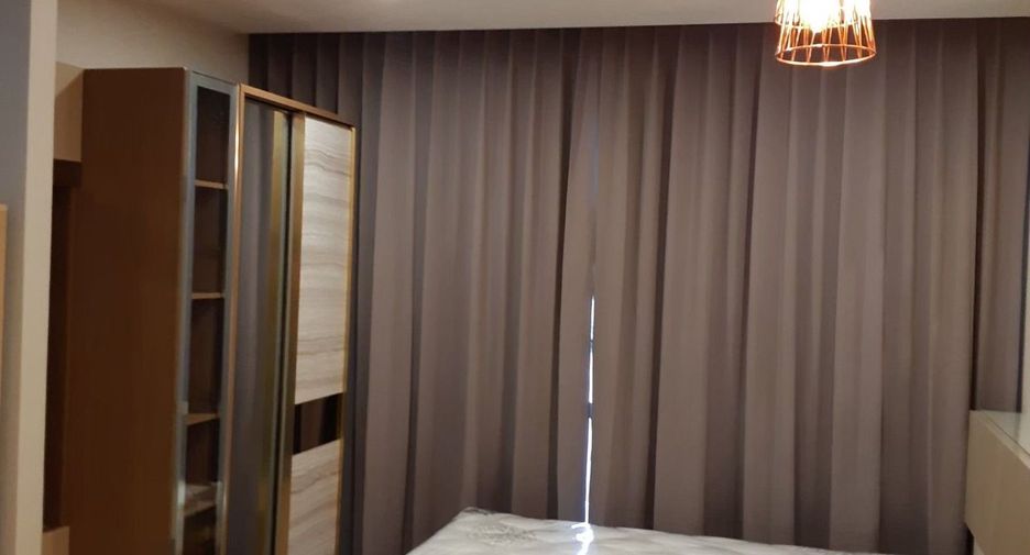 For rent studio condo in Bang Rak, Bangkok