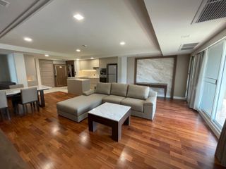Apartamento en alquiler de 3 habitaciones en Khlong Toei, Bangkok