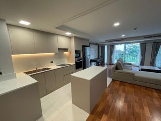 Apartamento en alquiler de 3 habitaciones en Khlong Toei, Bangkok