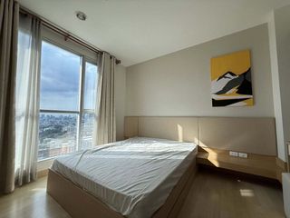 For rent 1 bed condo in Huai Khwang, Bangkok