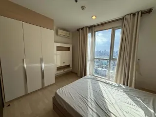 For rent 1 bed condo in Huai Khwang, Bangkok