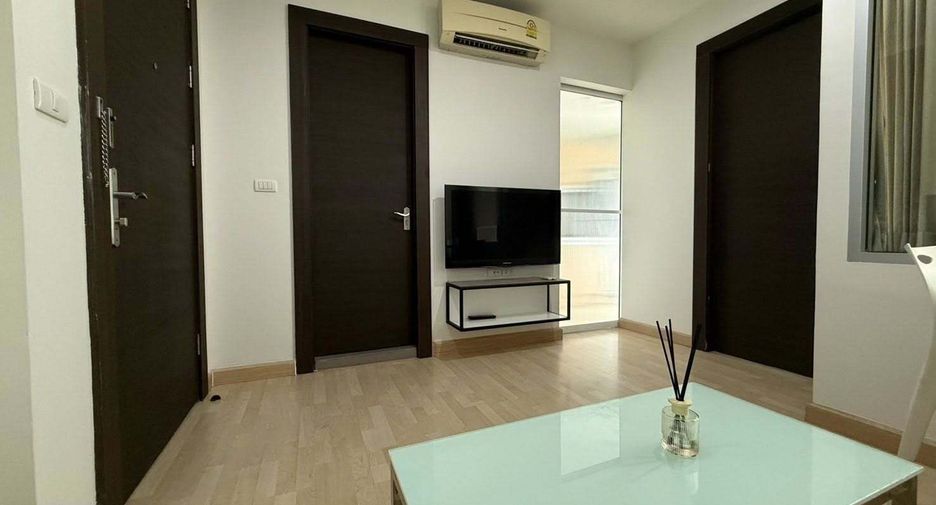 À louer 1 chambre condo à Huai Khwang, Bangkok
