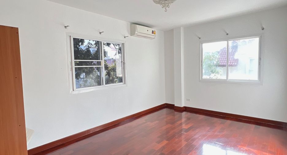 ให้เช่า 3 ห้องนอน บ้านเดี่ยว ใน เมืองสมุทรปราการ, สมุทรปราการ