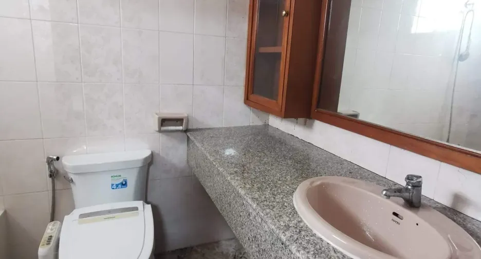 Продажа и аренда 2 спальни кондо в Лак Си, Бангкок