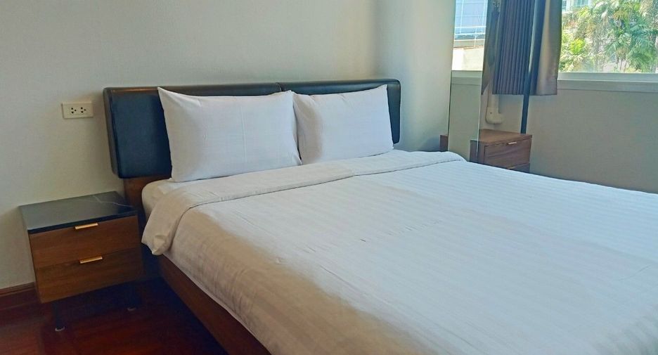 For rent 2 bedrooms apartment in Sathon, Bangkok