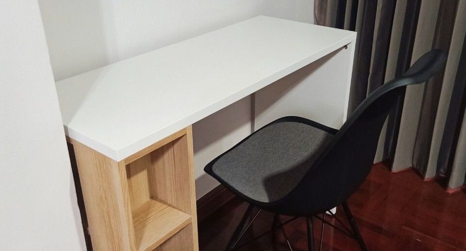 For rent 2 bedrooms apartment in Sathon, Bangkok