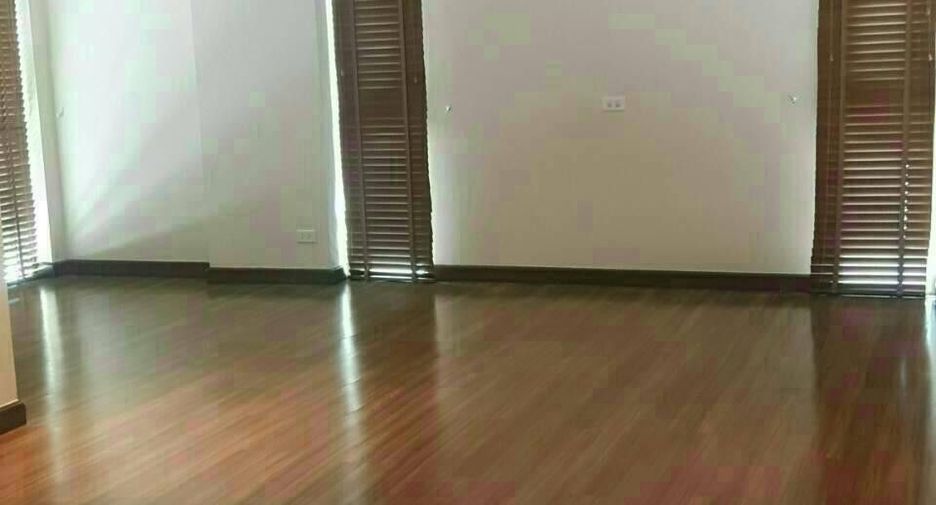 Villa zur Miete mit 4 Zimmer in Prawet, Bangkok