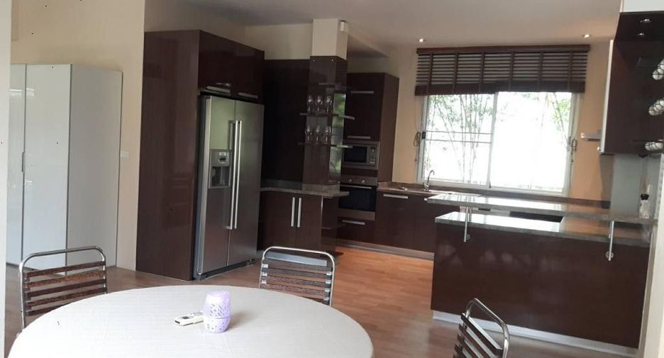 Villa zur Miete mit 4 Zimmer in Prawet, Bangkok
