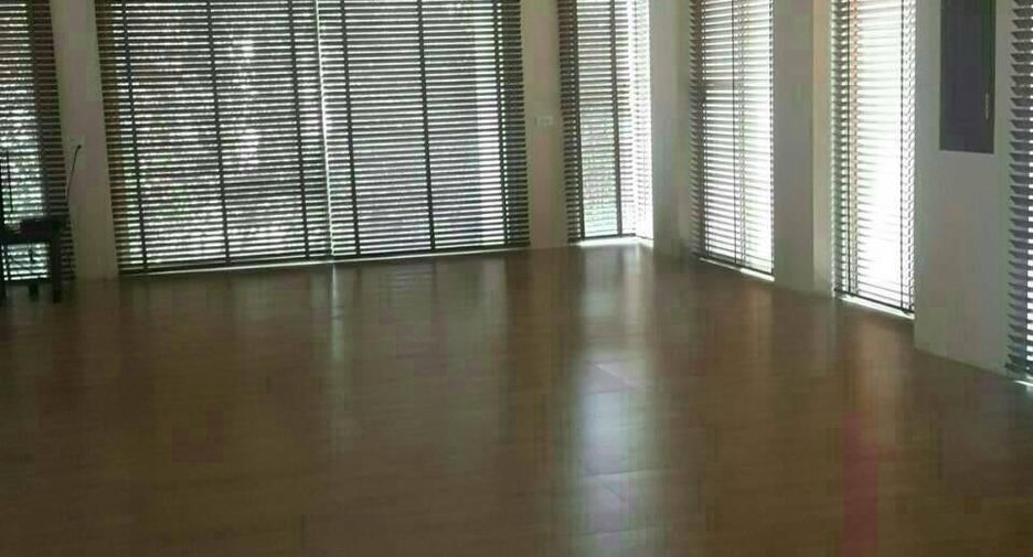 Villa zur Miete mit 4 Zimmer in Prawet, Bangkok