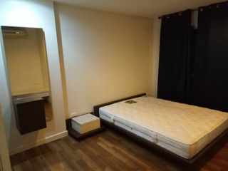 À louer 1 chambre condo à Phra Khanong, Bangkok