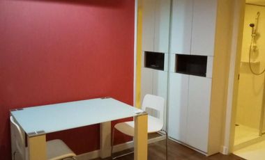 Аренда 1 кровать кондо в Пхра Кханонг, Бангкок