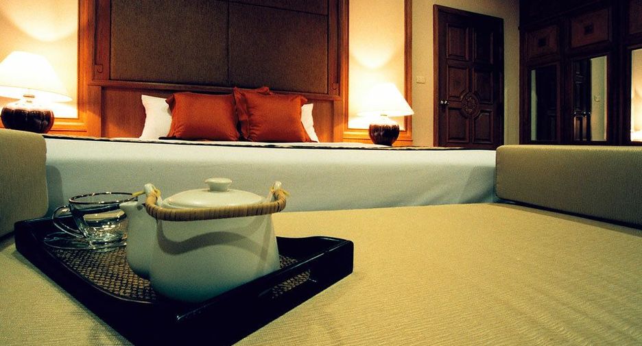For rent 3 bedrooms apartment in Watthana, Bangkok