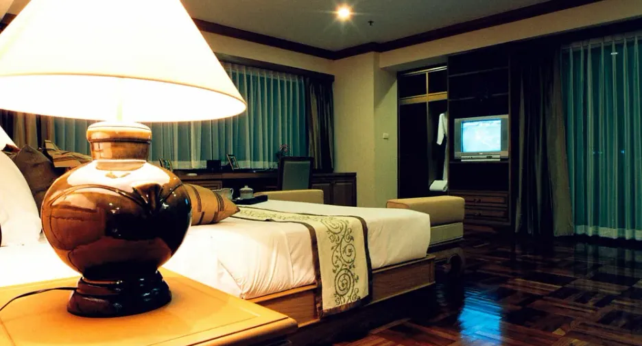 For rent 3 bedrooms apartment in Watthana, Bangkok