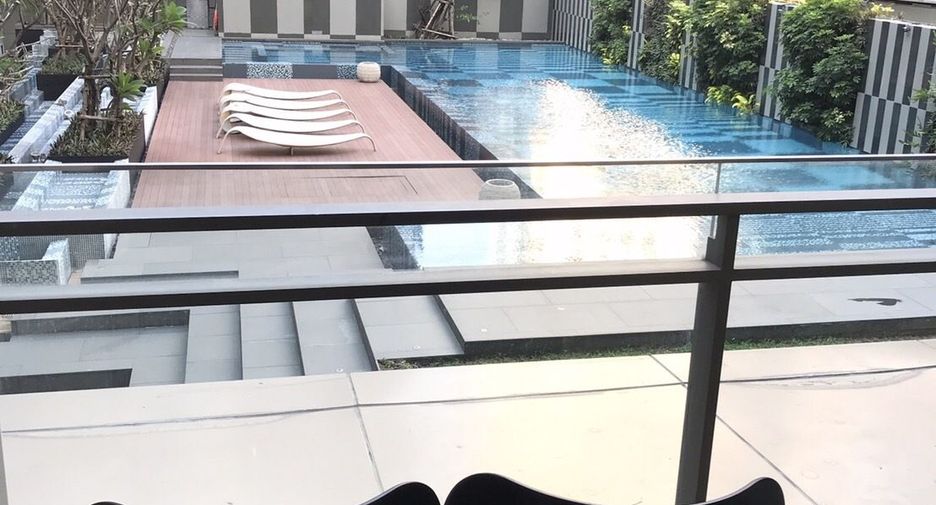 For rent 1 bed condo in Watthana, Bangkok