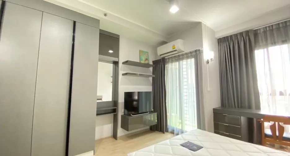 Wohnung zum Kauf mit Studio in Bang Kapi, Bangkok