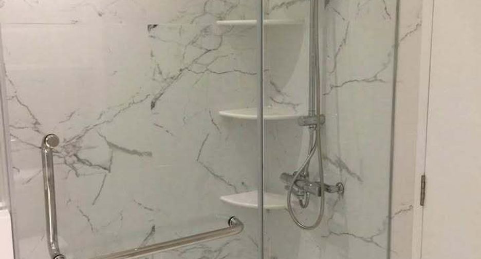 For sale and for rent 3 bedrooms condo in Watthana, Bangkok