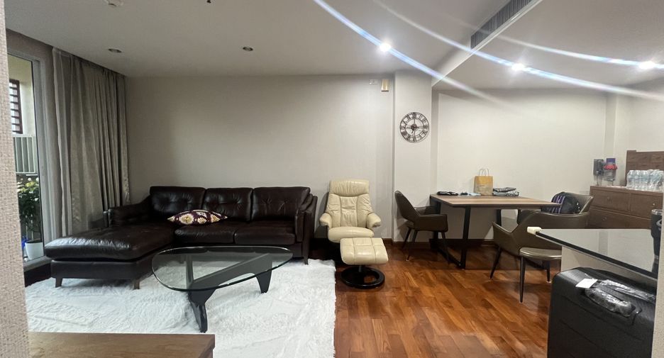 For sale 2 bedrooms condo in Sathon, Bangkok