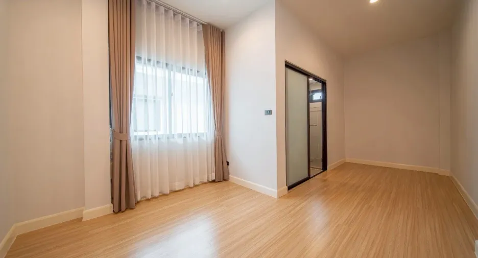 Casa en venta de 4 habitaciones en Bang Lamung, Chonburi