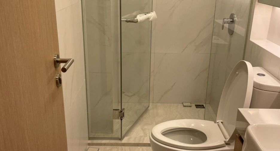 Продажа и аренда 1 кровать кондо в Щаттхана, Бангкок
