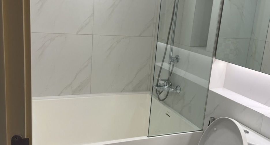 Продажа и аренда 1 кровать кондо в Щаттхана, Бангкок