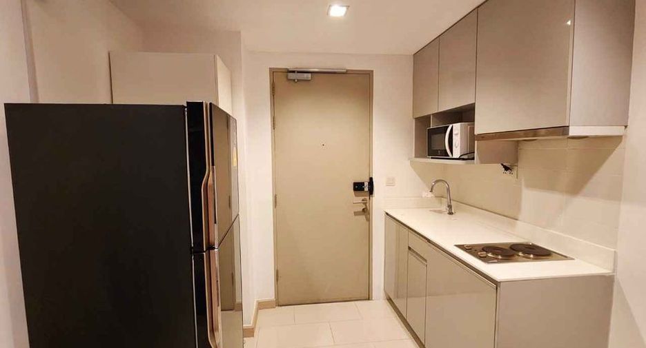 Condo en alquiler de 2 habitaciones en Khlong San, Bangkok