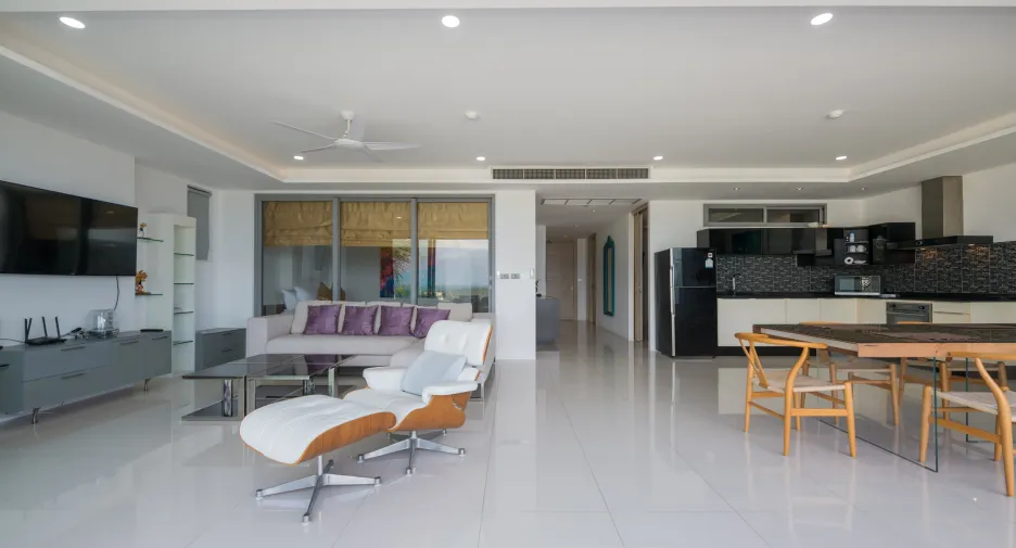 For sale and for rent 2 bedrooms condo in Mueang Phuket, Phuket