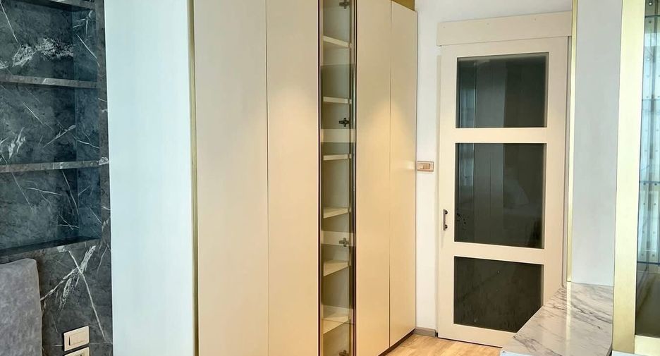 For rent 1 bed condo in Watthana, Bangkok