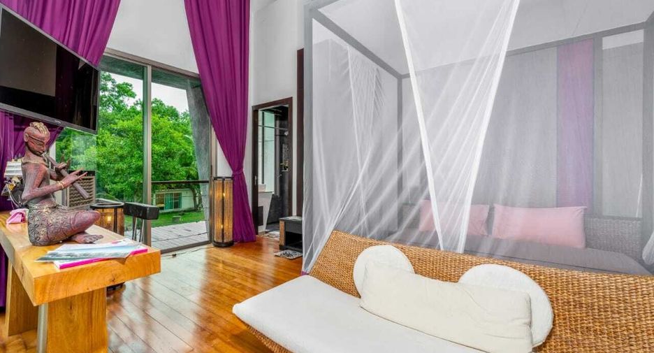 For sale 3 bedrooms villa in Mueang Phuket, Phuket