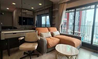 For rent 1 Beds condo in Huai Khwang, Bangkok