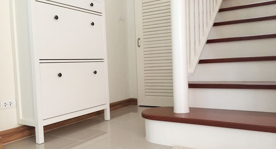For sale 3 ベッドルーム house in Si Racha, Chonburi