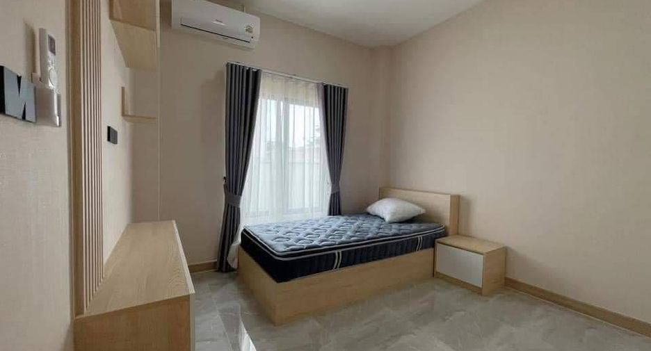 For sale 4 bedrooms villa in Bang Lamung, Chonburi