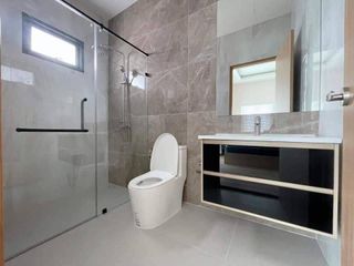 À vendre 4 chambres villa à Bang Lamung, Chonburi