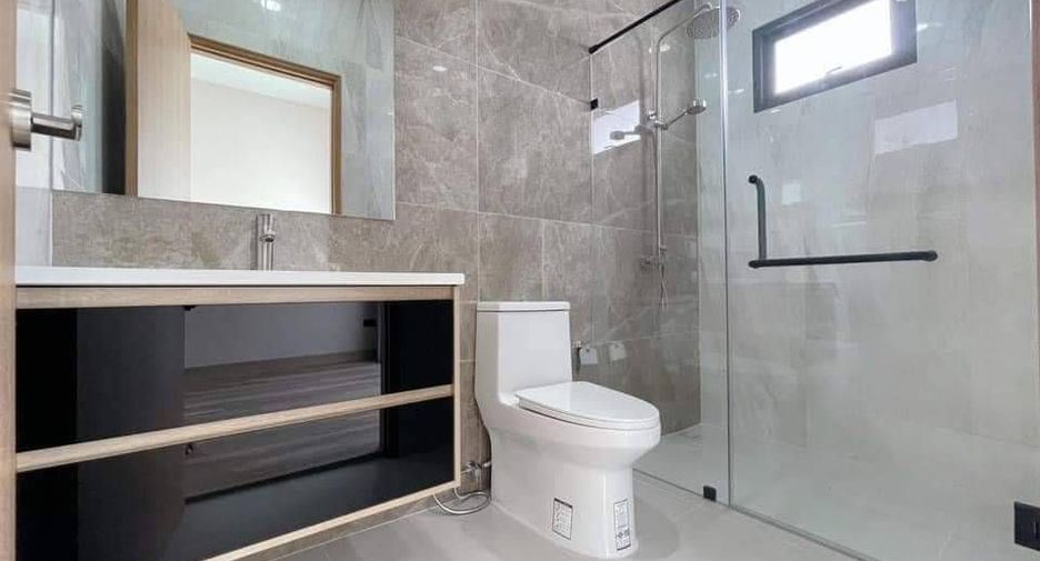For sale 4 bedrooms villa in Bang Lamung, Chonburi