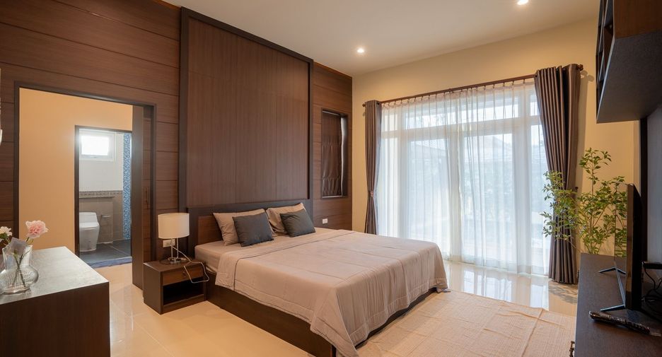 For sale 3 bedrooms villa in Bang Lamung, Chonburi