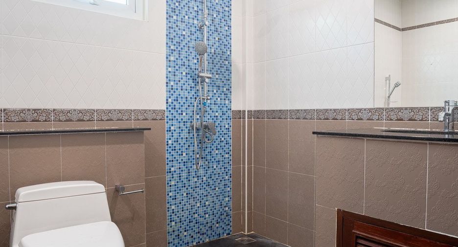 For sale 3 bedrooms villa in Bang Lamung, Chonburi