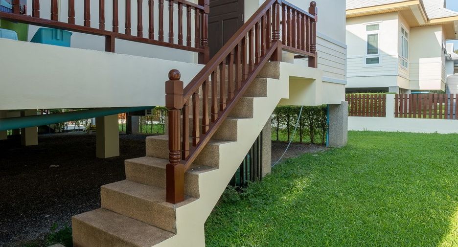 For sale 3 bedrooms villa in Bang Lamung, Chonburi