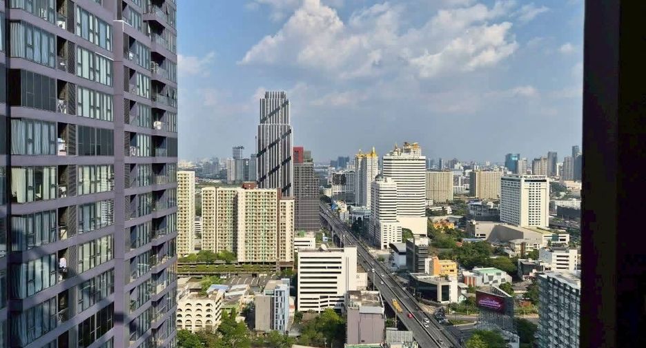 For rent 1 bed condo in Huai Khwang, Bangkok