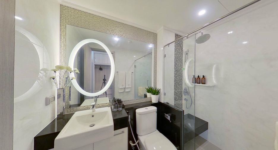 Condo en alquiler de 2 habitaciones en Watthana, Bangkok