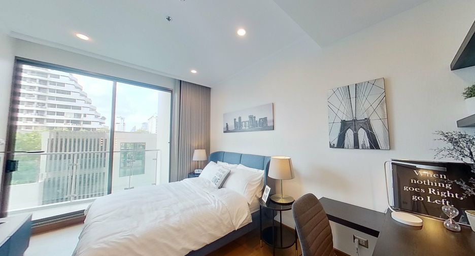 For rent 2 bedrooms condo in Watthana, Bangkok