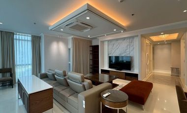 For rent 3 bedrooms condo in Pathum Wan, Bangkok