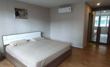For sale and for rent 3 bedrooms condo in Yan Nawa, Bangkok