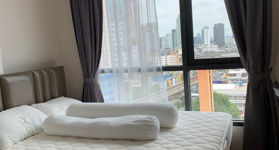 For rent 2 bedrooms condo in Phra Khanong, Bangkok