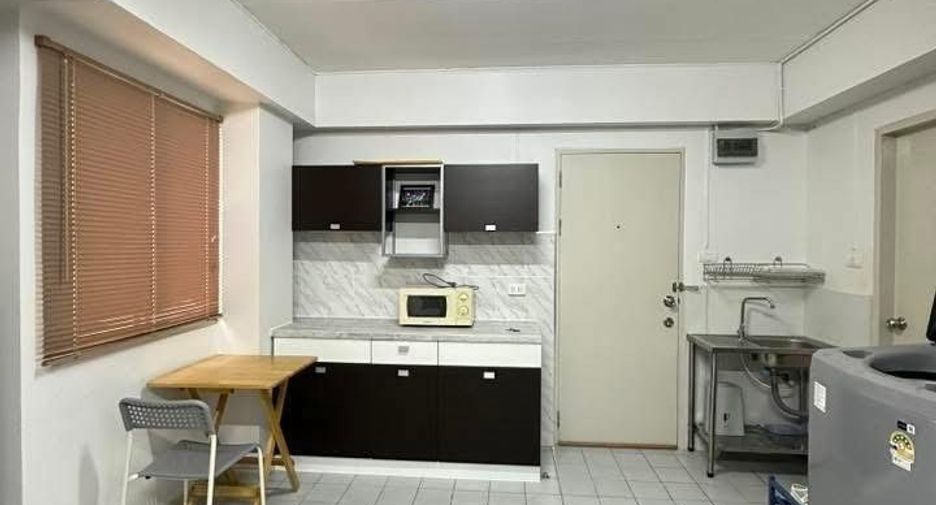 For sale 1 bed condo in Bang Na, Bangkok