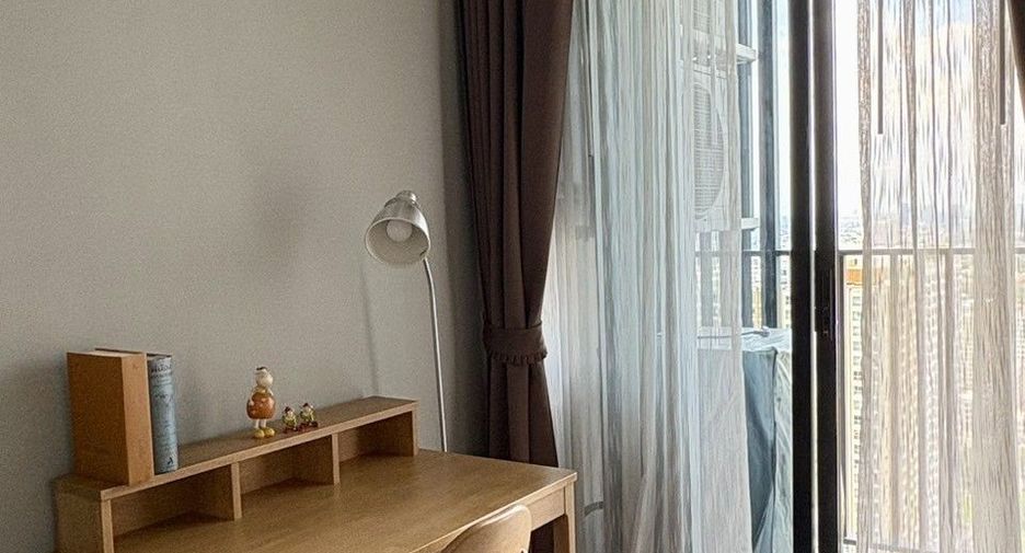 For rent 1 bed condo in Watthana, Bangkok