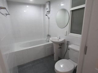 À vendre 22 chambres local commercial à Si Racha, Chonburi