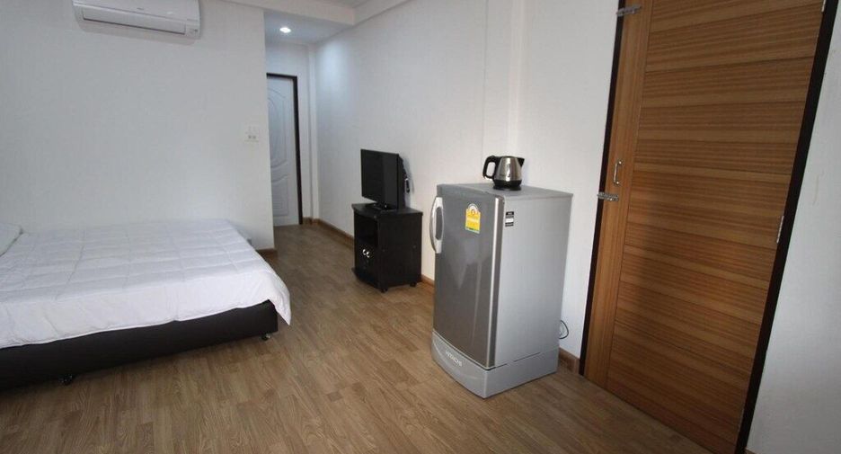 For sale 22 bedrooms retail Space in Si Racha, Chonburi