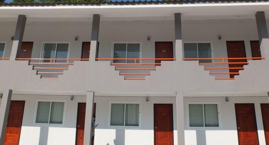 For sale 22 bedrooms retail Space in Si Racha, Chonburi